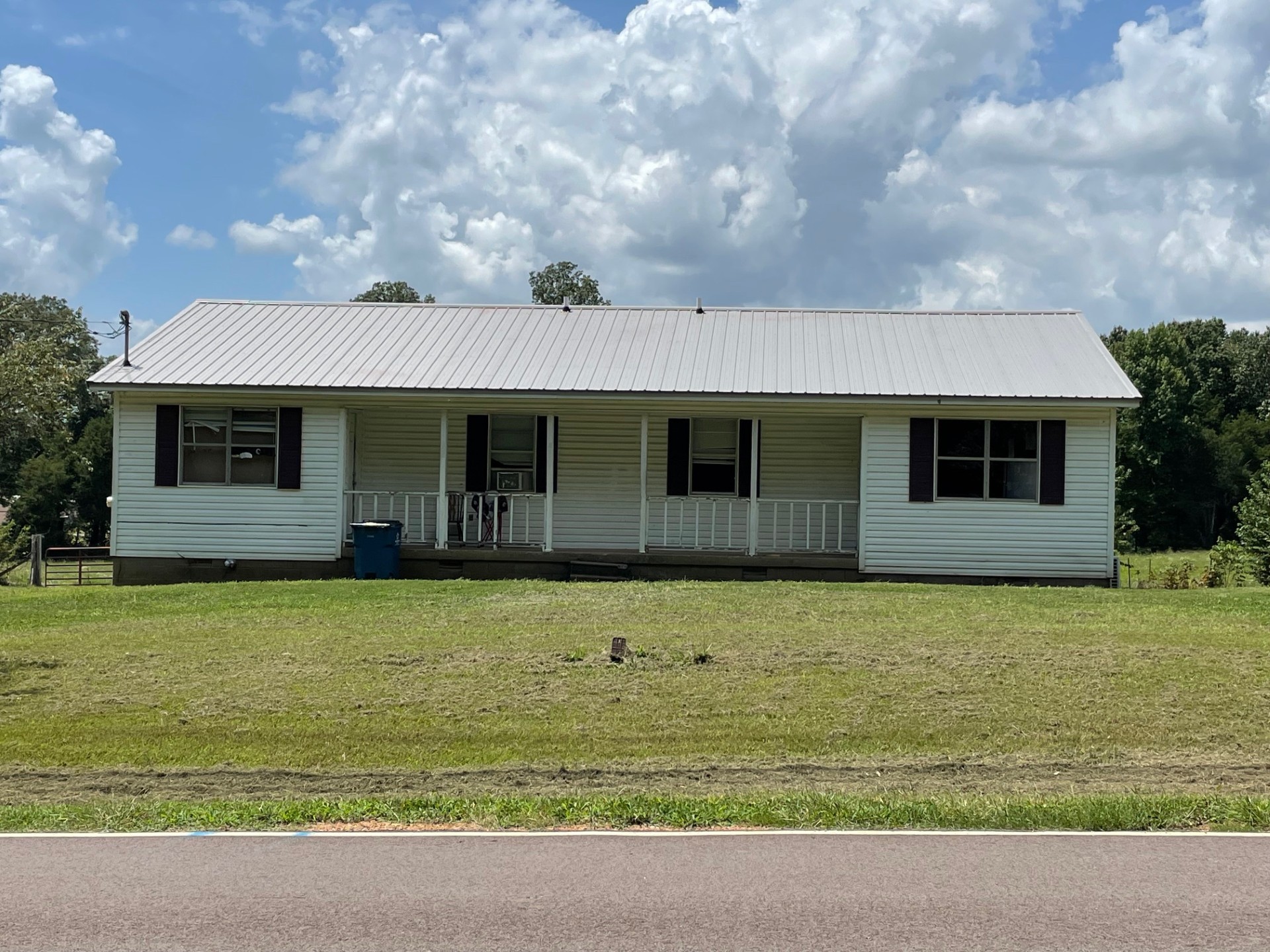 219 Roellen Newbern Road - 1