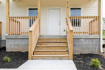 412 Caldwell Drive - 1