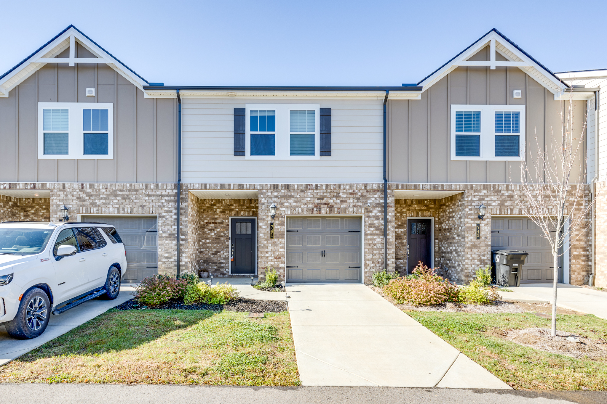 725 Prairie View Drive - 1