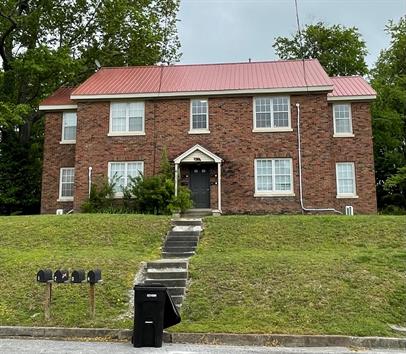 616 Vaughn Avenue - 2