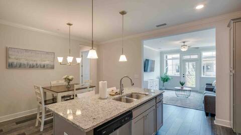 405 Ronan Way - A